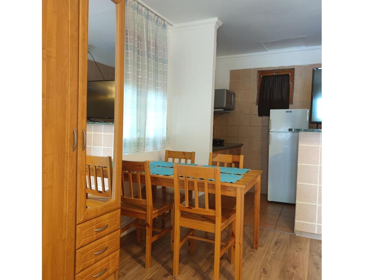 Emese Apartman Гайдусобосло Екстер'єр фото