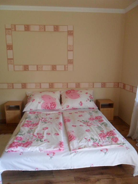 Emese Apartman Гайдусобосло Номер фото